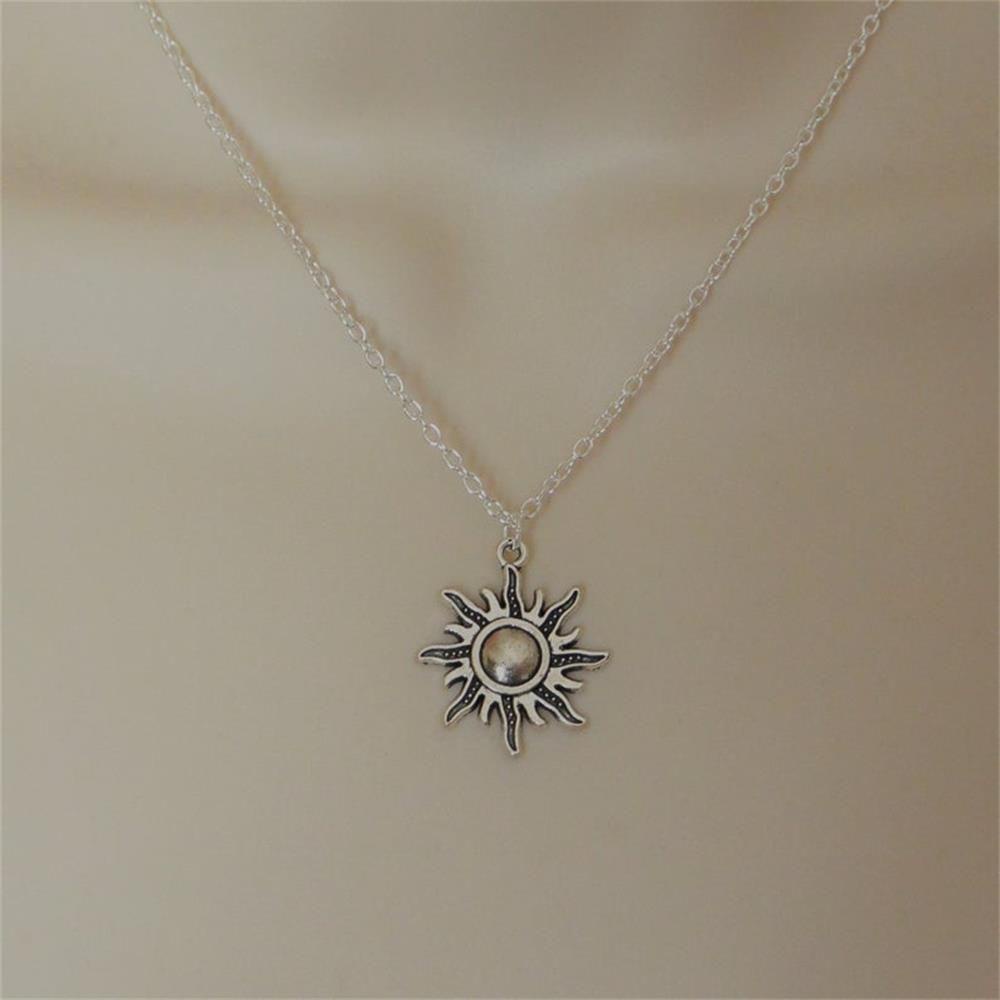 Lily Sun Moon Kalung Pesta Hadiah Baru Untuk Hadiah Teman Pasangan