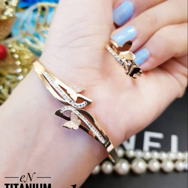 Titanium gelang dan cincin 1372j