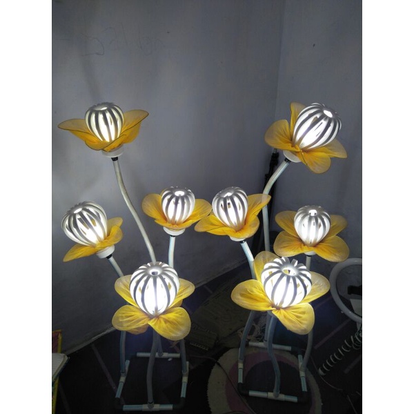 Lampu Hias Dekorasi (Standing) Kelopak Bunga Balon