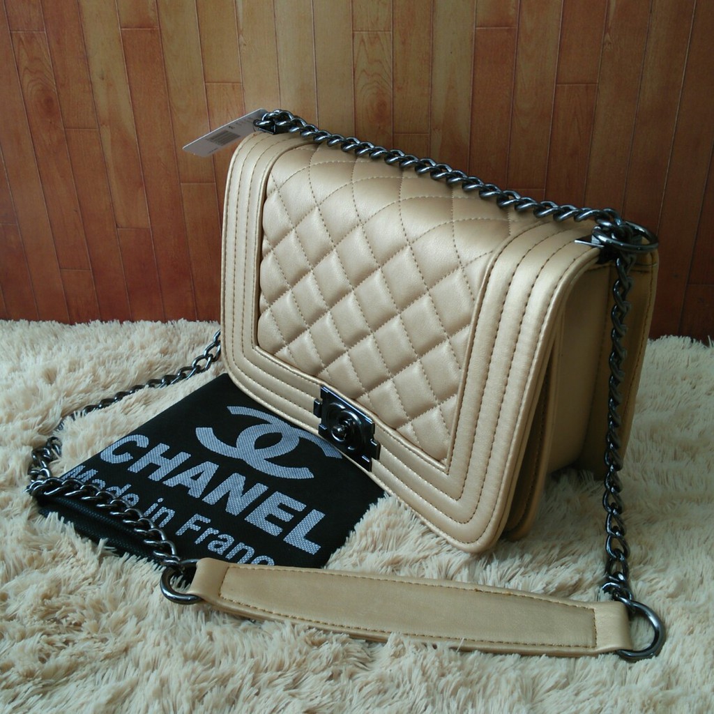 Hot Sale Tas Selempang Rantai Wanita Branded Chanel Boy Mini 25 Warna GOLD Emas