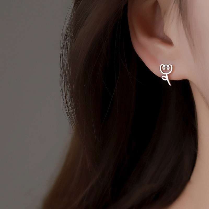 We Flower Anting Stud Desain Bunga Tulip Bahan s925 Silver Gaya Korea Untuk Wanita