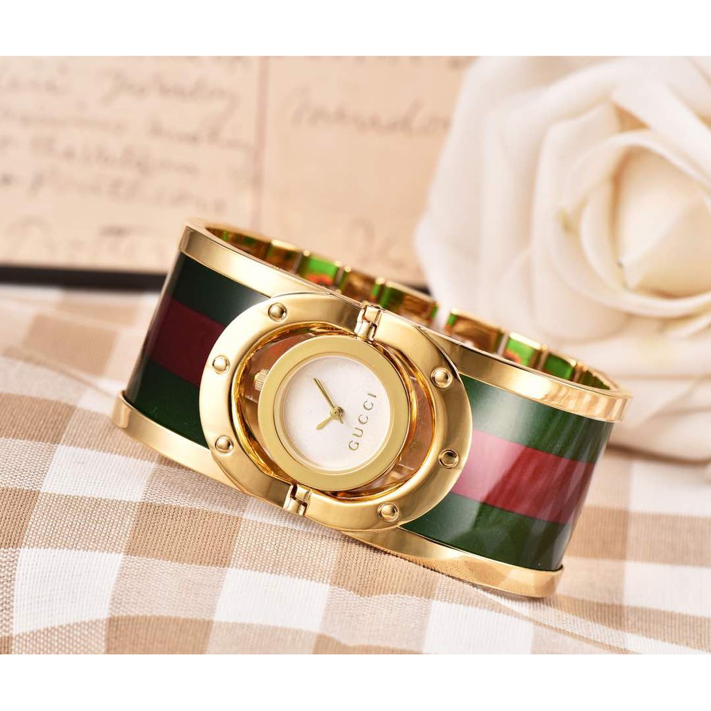 Jam Tangan wanita G u c c i  M51
