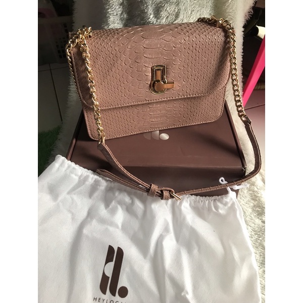 Prague Bag Heylocal local.id