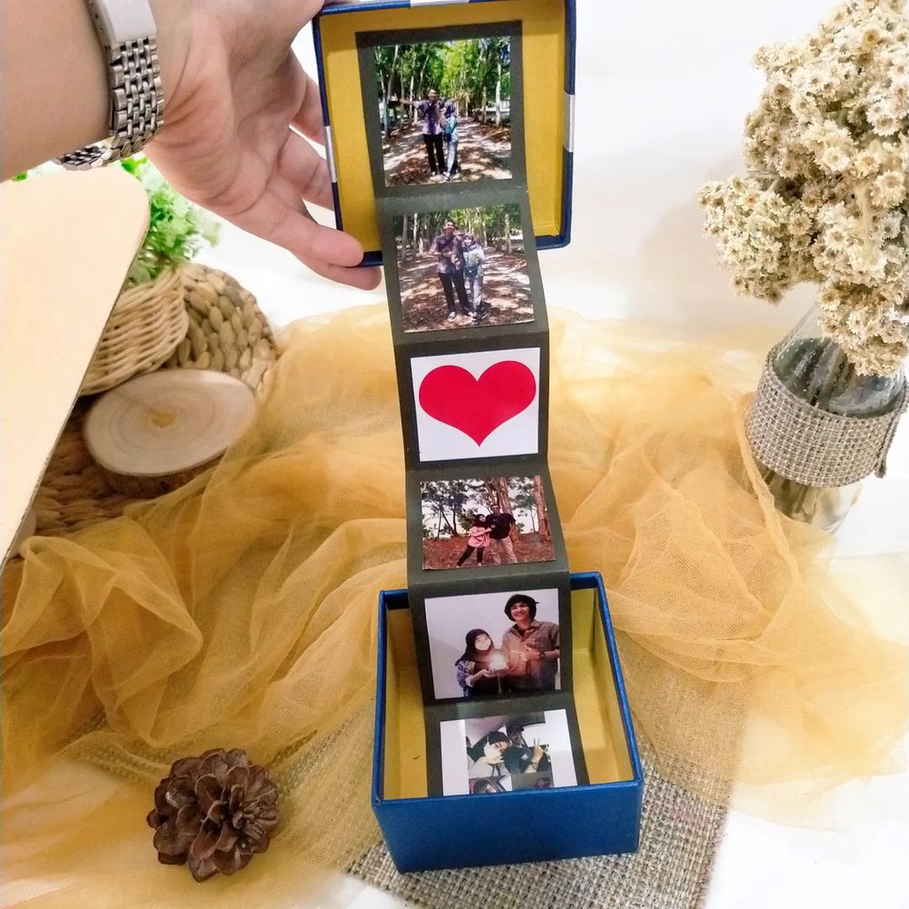 

Kado ultah/anniv pacar Mini Memory Box