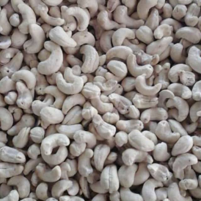 

KACANG METE MENTAH UKURAN SEDANG 500GRAM