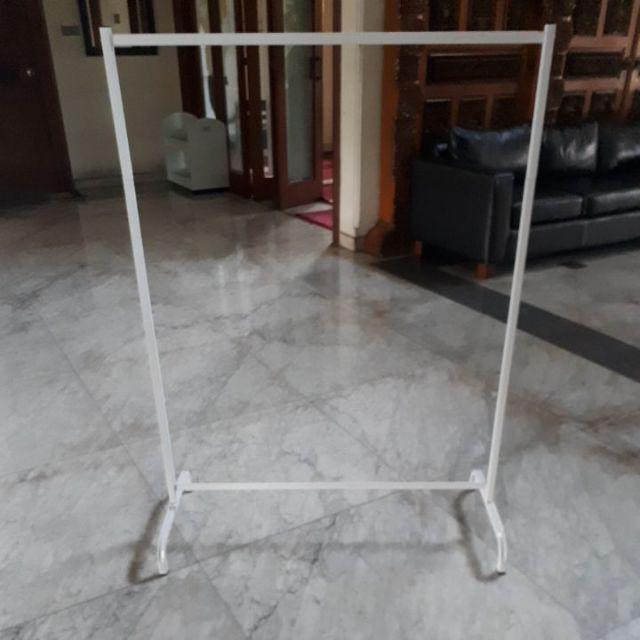 Gawang Osaka T.140cm Putih Beroda Gantungan Jemuran Gawangan Model Ikea