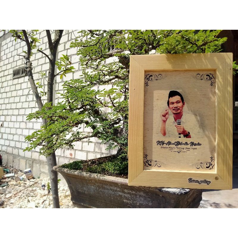 foto kiyai, foto Gus Baha, kado ucapan selamat, kado ulang tahun