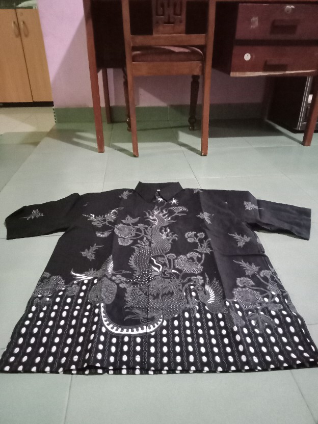 Kemeja Pangestu Zein Kemeja Batik Lengan Pendek Katun Batik Solo Berfuring