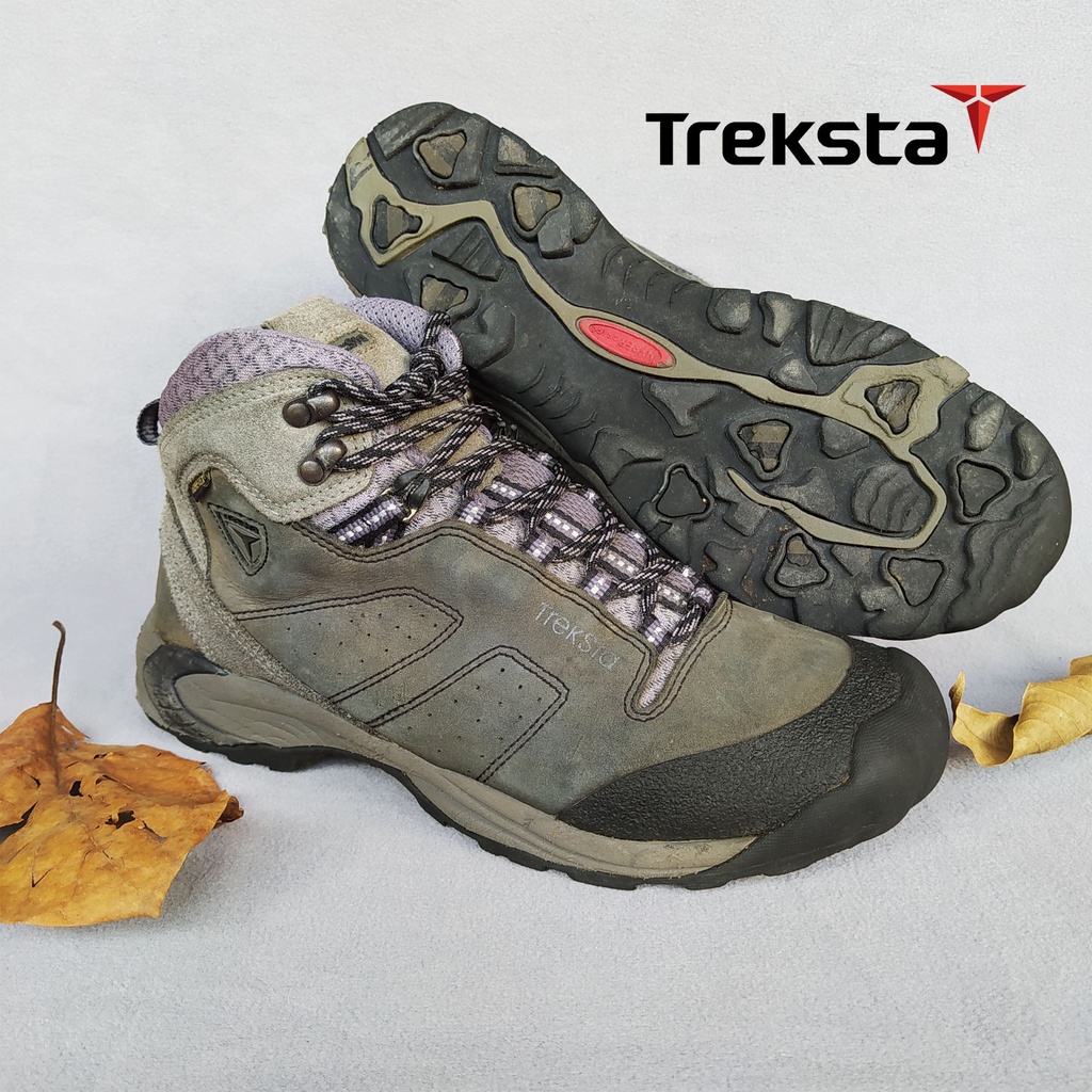 SEPATU OUTDOOR/RUNNING/OLAHRAGA MERK "TREKSTA"