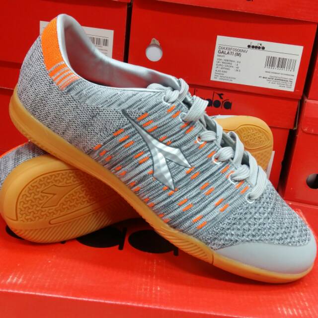 SALE SEPATU FUTSAL DIADORA DEKKER ORIGINAL STORE