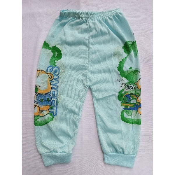 1 lusin celana panjang bayi  pe S.M.L.XL