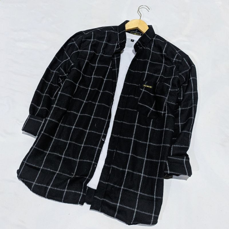 KEMEJA FLANEL WANITA DISTRO KEMEJA SHIRT LENGAN PANJANG ATASAN WANITA KEMEJA TARTAN KEMEJA BLOUSE WANITA KEMEJA KOTAK-KOTAK KEMEJA OVER SIZE KEMEJA JUMBO CASUAL KEMEJA UNISEX TERLARIS REKOMENDASI KEMEJA FLANEL KEMEJA KOREA KEMEJA BALON WANITA BIG SIZE-C.8