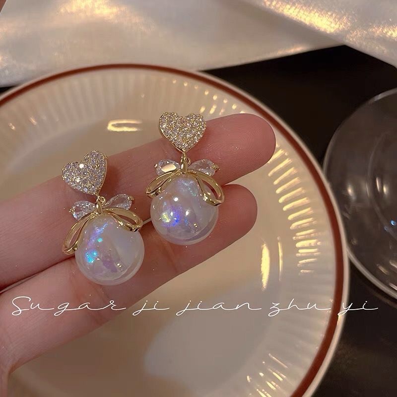 Anting Stud Hias Kristal Mutiara Kilau Gaya Elegan Untuk Wanita