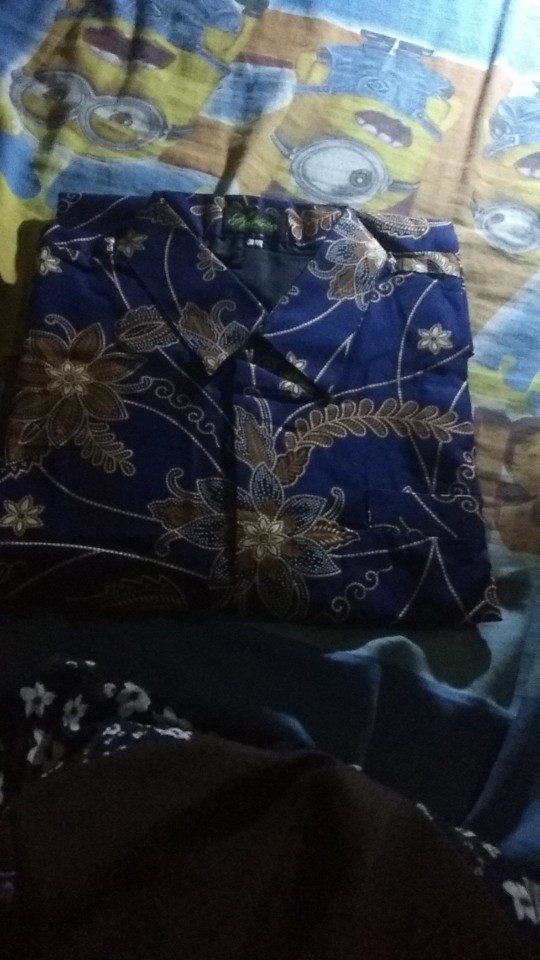 Batik Pria Kembang Biru Batik Solo Halus Asli Katun Primisima Full Furing