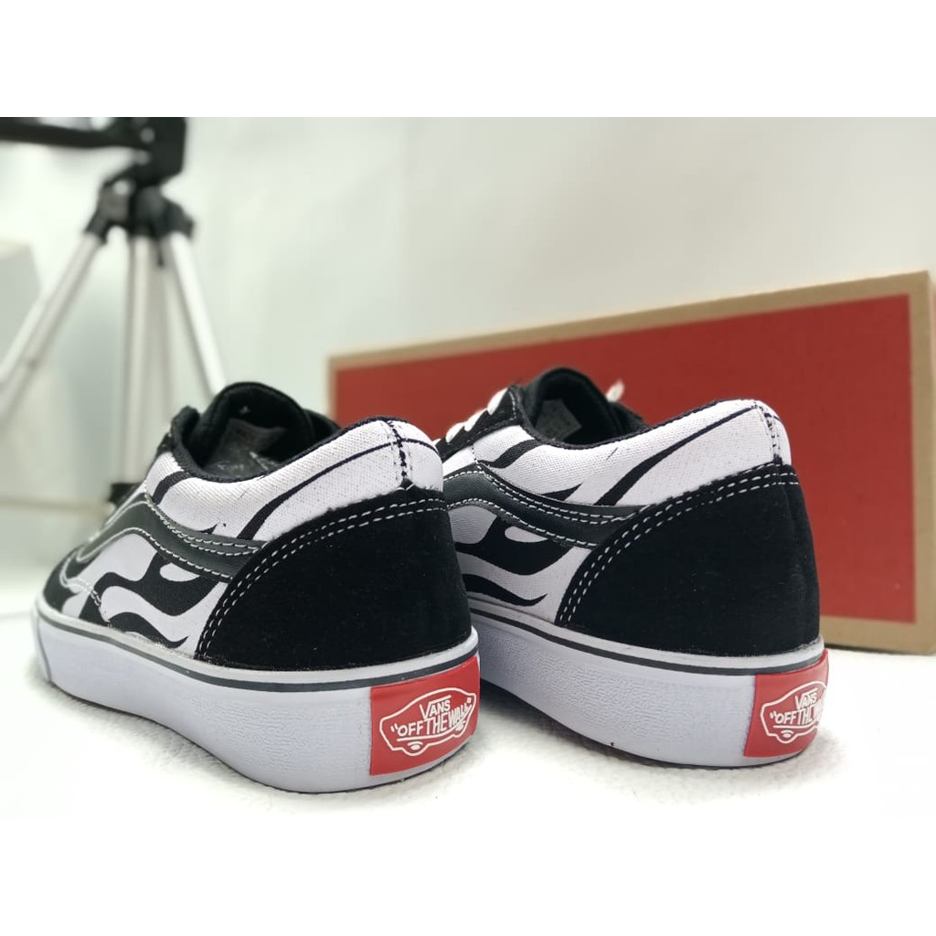 Sepatu Casual Pria Vans Era Authentic sepatu vans api bisa bayar di tempat /COD