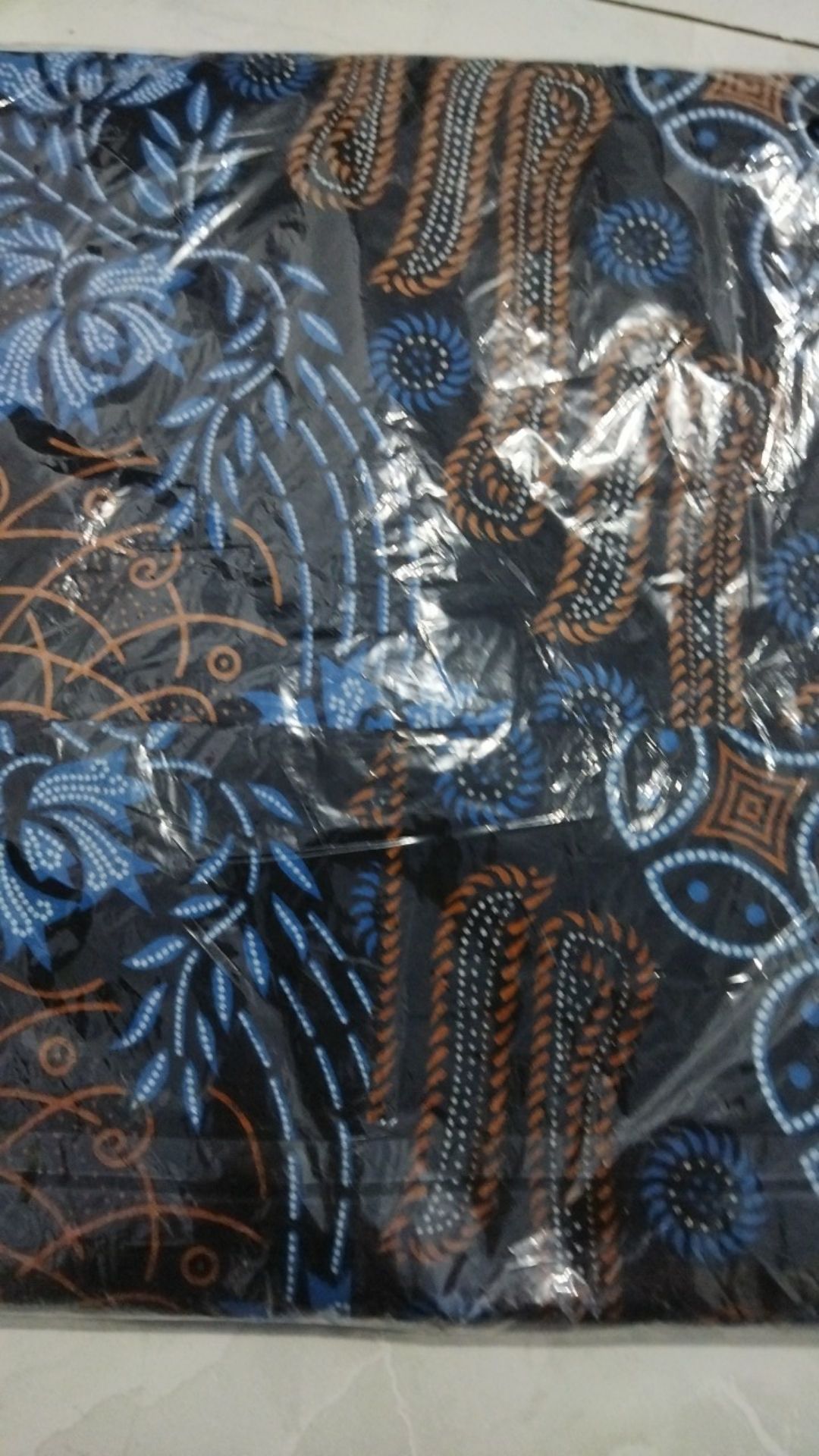 Baju Batik Couple Ayah Dan Anak Laki-laki Motif Seno Biru