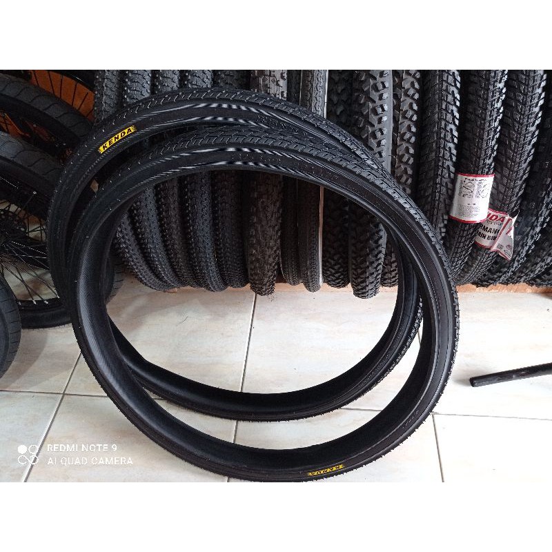 BAN LUAR SEPEDA KENDA 26X1.75 KEMBANG HALUS