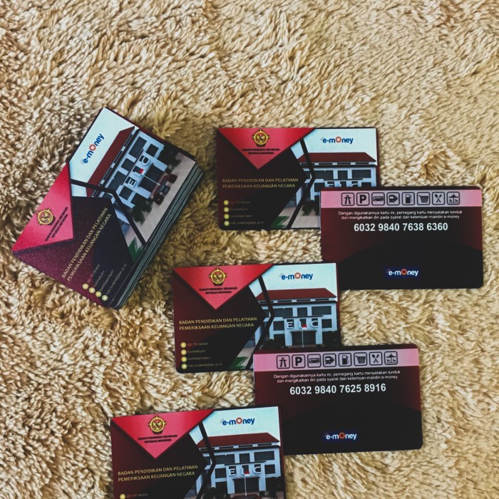 

Hemat Id Card Emoney Cetak 2Sisi Diskon
