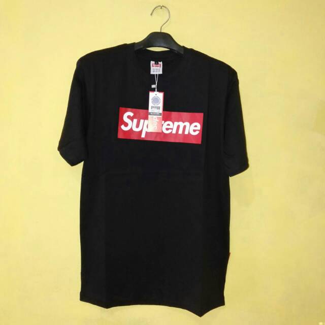 KAOS DISTRO SUPREME ORIGINAL BANDUNG