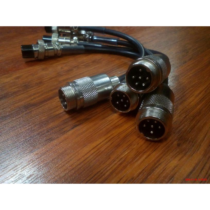 JUMPER MIC ( KENWOOD ) pin 6 besi Male TO pin 8 besi Female ( KENWOOD / ALINCO ) panjang 20 cm