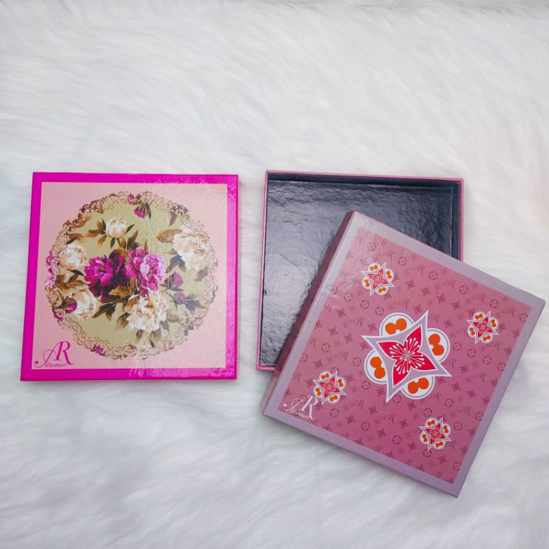 

Box gift ulang tahun / kerdus bungkus kado premium