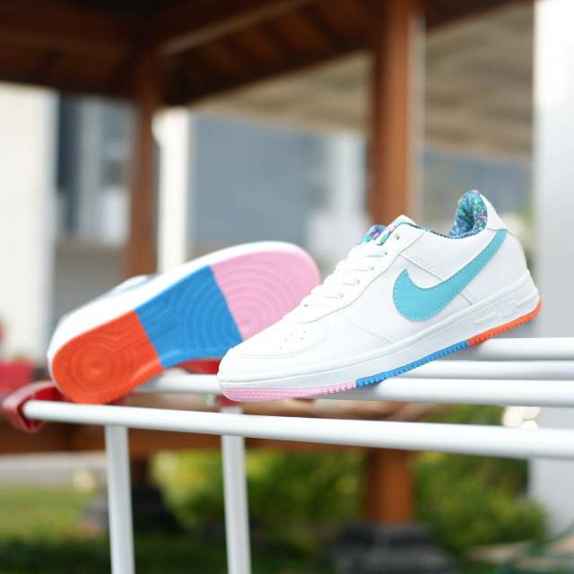 Nike airforce1 women