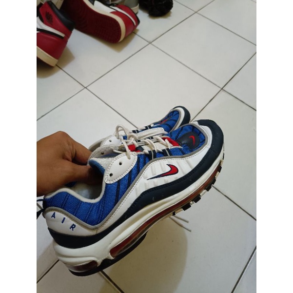 Airmax Gundam dan AJ Orange