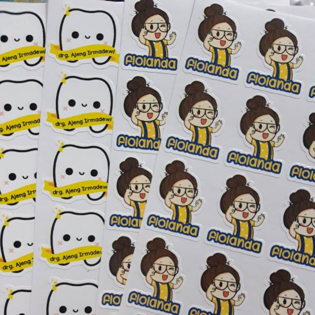 

LABEL STICKER VINYL LAMINASI DAN TRANSPARANT rumah uwais