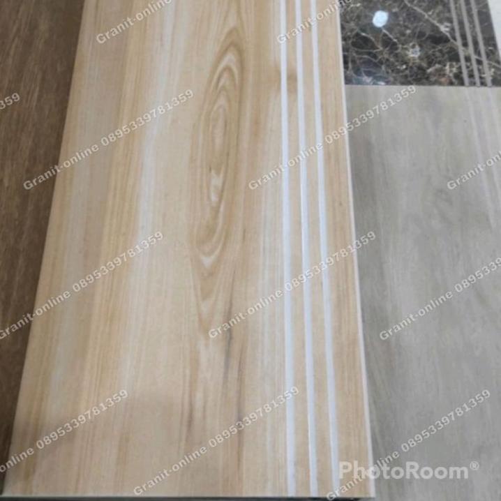 Lagi Tren.. Granit anak tangga motif kayu 30x60 & 20x60 Natural kingwood indogress