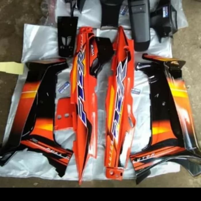 Full body F1zr orange hitam + striping