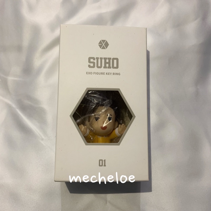 BOOKED EXO FIGURE KEYRING SUHO