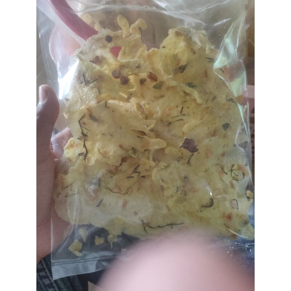 

KRIPIK PEYEK
