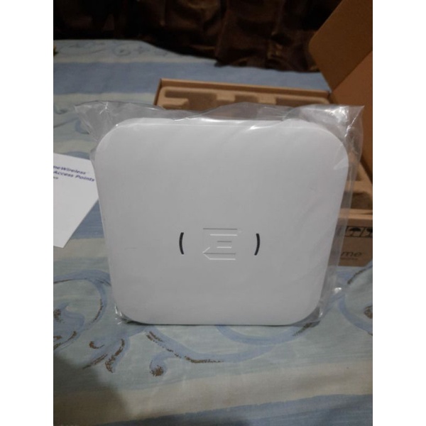 Extreme Wireless WiFi 6 AP 310 i/e