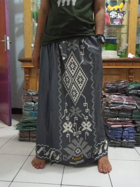 Celana Sarung Wadimor Dewasa Motip Bali 555 Sarung Celana Pria