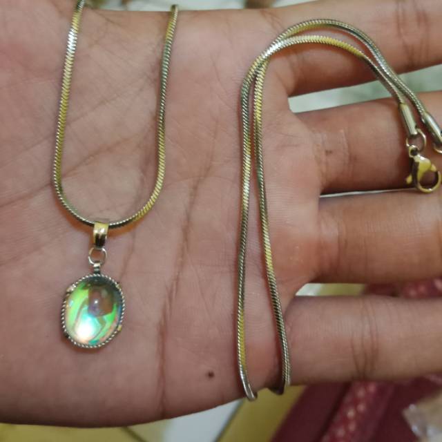 Kalung Titanium Liontin Mata Batu Kalimaya Asli