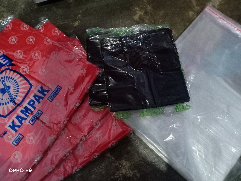 Plastik Opp 23x30 Cm Tebal 03