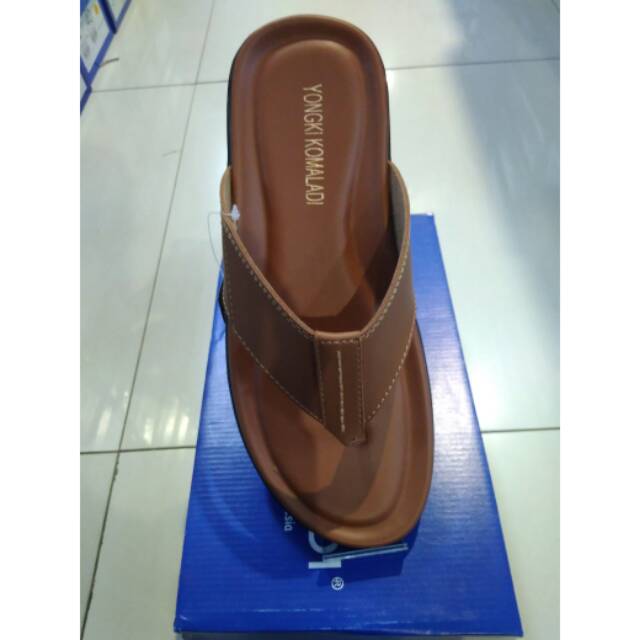 39 42 Sandal Pria Yongki Komaladi Ori Tan Lazada Indonesia