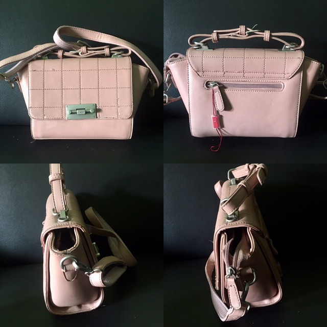 TAS ELIZABETH (DEFECT SEDIKIT)