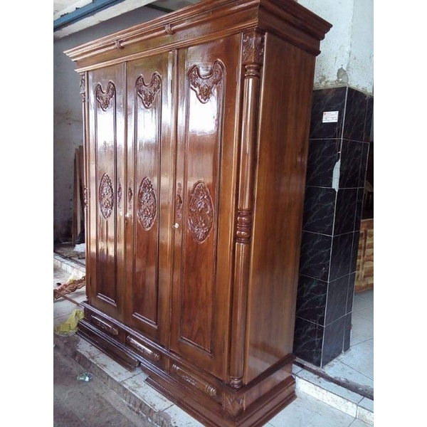 ALMARI 3 PINTU PELURU