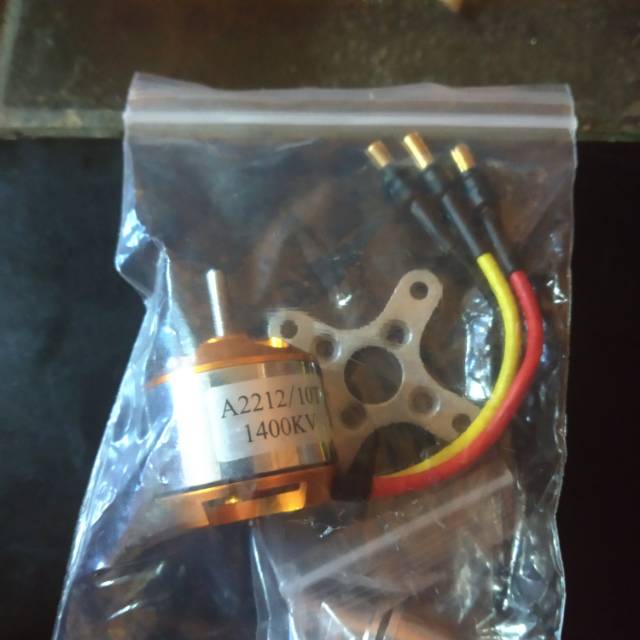 A2212 1400KV Brushless Outrunner Motor RC Plane