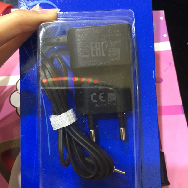 Charger Casan Nokia N95 E90 E72 N70 Nokia 1208 6120 6300 Charger Nokia Colokan Kecil