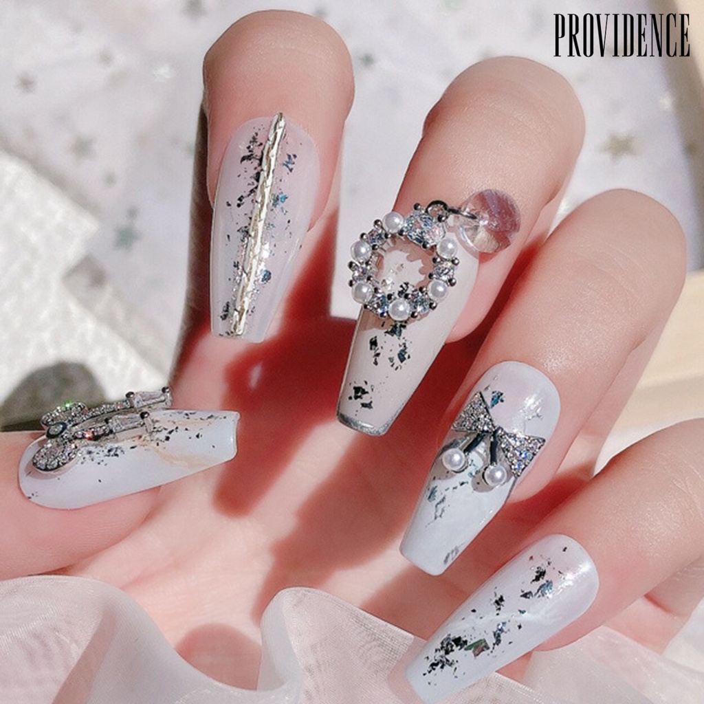 Perhiasan Berlian Imitasi Bentuk Hati Pita Bahan Alloy Untuk Dekorasi Nail Art Salon