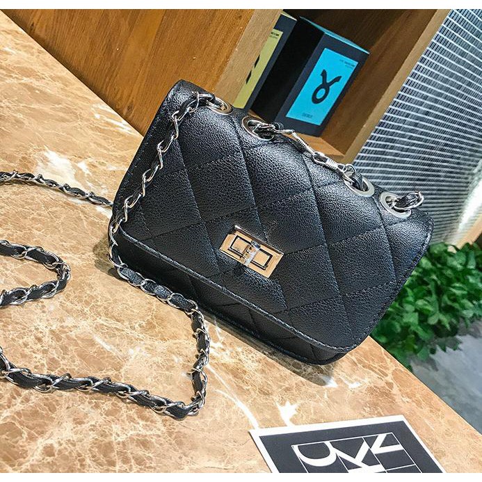 tas tangan jinjing selempang model minimalis hitam wanita arisan reuni