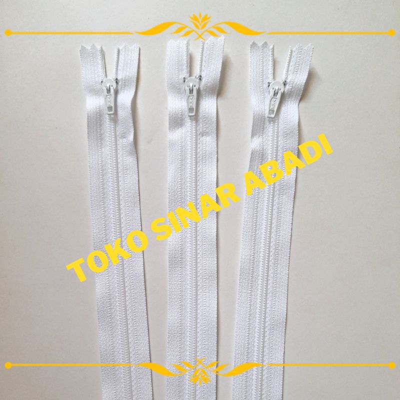 Resleting YKK 40 cm isi 3 biji warna putih