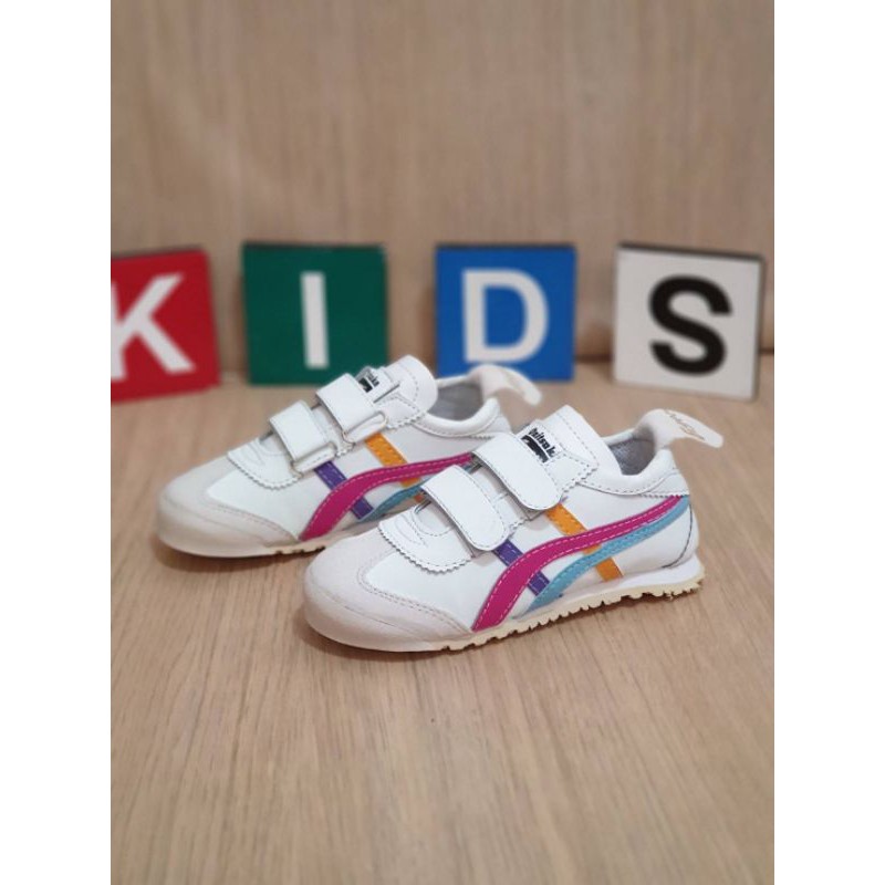 SEPATU ANAK PEREKAT PREMIUM HIGH QUALITY SEPATU ANAK LAKI LAKI ANAK ANAK KIDS SEPATU ANAK PEREMPUAN