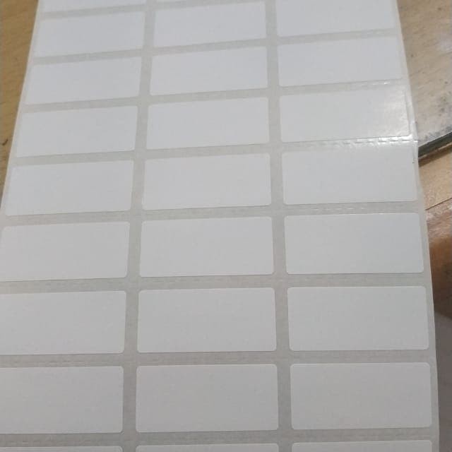 

KERTAS STICKER LABEL BARCODE SEMICOATED 33 X 15 3 BARIS