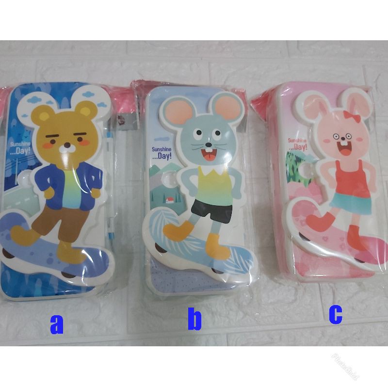 

tempat pensil karakter 3569