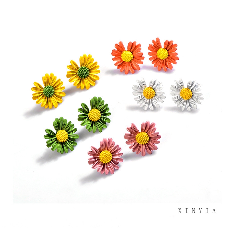 Anting Tusuk Bentuk Bunga Daisy Bahan Sterling Silver 925 Warna Permen Untuk Wanita