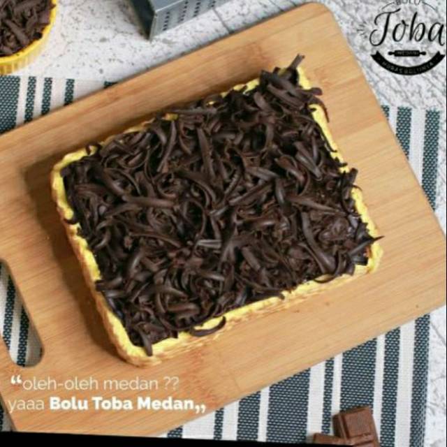 

bolu toba coklat padang bulan