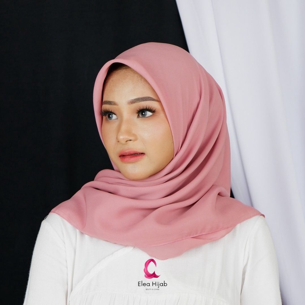 Segi empat Bella Square Polycotton Laudya Polos